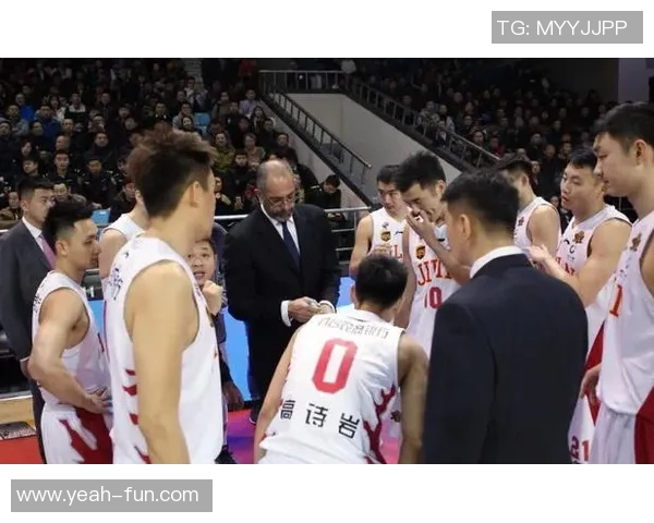 赛后复盘分析成都篮球队与南京篮球队的状态与表现对比